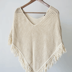 Knited Off White Top